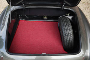 Image 7/50 of Mercedes-Benz 190 SL (1960)