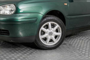 Image 4/50 de Volkswagen Golf III Cabrio 1.8 (1998)
