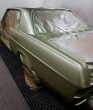 Image 4/9 of Mercedes-Benz 280 CE (1972)