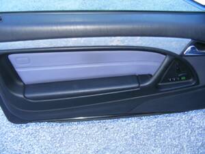 Immagine 7/39 di Mercedes-Benz SL 320 (1997)