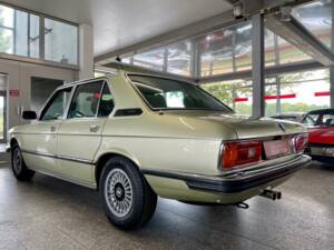 Afbeelding 5/20 van BMW 528i (1979)