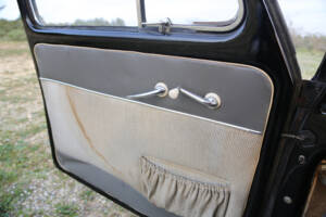 Bild 69/137 von Volkswagen Käfer 1200 Standard &quot;Ovali&quot; (1956)