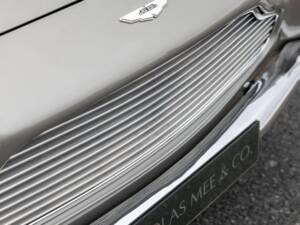 Immagine 63/74 di Aston Martin DB 5 Vantage (1964)