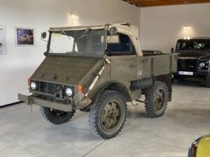 Afbeelding 8/67 van Mercedes-Benz Unimog 2010 (1951)
