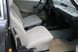 Image 39/50 of BMW 323i (1980)
