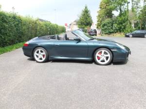 Bild 46/73 von Porsche 911 Carrera 4S (2004)