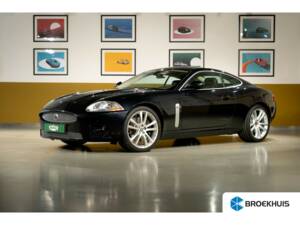 Image 1/33 of Jaguar XKR (2008)
