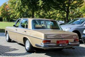 Bild 6/20 von Mercedes-Benz 300 SEL 6.3 (1969)