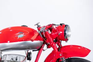 Image 17/42 de MV Agusta DUMMY (1955)
