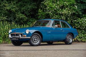 Image 37/40 of MG MGB GT V8 (1973)