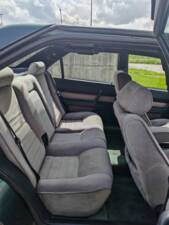 Image 22/30 of Alfa Romeo 164 2.0i V6 Turbo (1992)