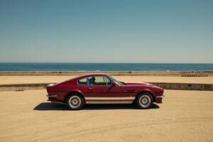 Bild 2/14 von Aston Martin V8 Vantage X-Pack (1987)