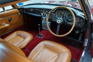 Bild 8/50 von Aston Martin DB 6 Vantage (1966)