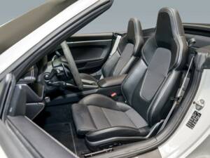 Image 3/8 of Porsche 911 Turbo S (2020)