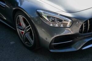 Image 34/50 of Mercedes-AMG GT-C Roadster (2017)