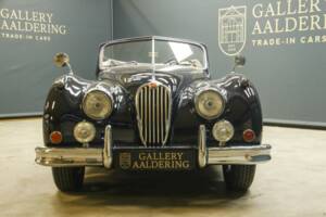 Image 34/50 of Jaguar XK 140 DHC (1955)