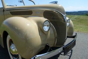 Immagine 20/44 di Ford V8 (1938)