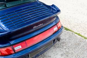 Image 13/31 of Porsche 911 Turbo (1995)
