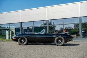 Image 4/29 de Jaguar Type E 3.8 (1961)