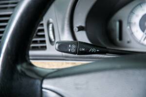 Bild 24/50 von Mercedes-Benz E 200 Kompressor T (2003)