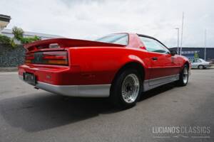 Bild 12/66 von Pontiac Firebird TransAm (1989)
