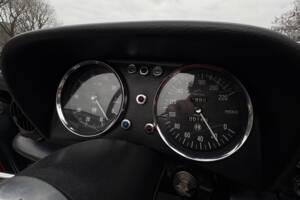 Imagen 13/32 de Alfa Romeo 1750 Spider (1970)