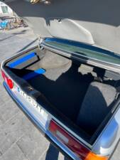 Image 31/36 of BMW 745i (1985)
