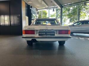 Image 10/25 de Mercedes-Benz 420 SL (1986)