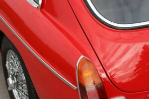Image 47/50 of MG MGB GT (1974)