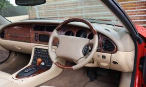 Image 4/50 de Jaguar XKR (2000)