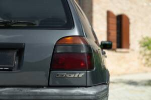 Image 14/37 of Volkswagen Golf III 1.6 (1997)