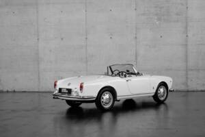 Afbeelding 15/48 van Alfa Romeo Giulia 1600 Spider (1963)
