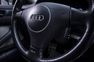 Bild 22/34 von Audi RS6 Avant (2004)
