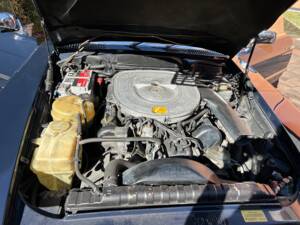 Image 43/50 of Mercedes-Benz 380 SL (1983)