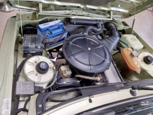 Bild 28/32 von BMW 320 Baur TC (1979)