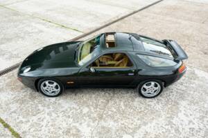 Image 8/30 of Porsche 928 GTS (1993)