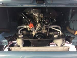 Image 11/28 of Volkswagen T1 Kombi (1966)