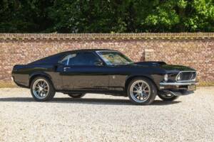 Image 31/50 of Ford Mustang 302 (1969)