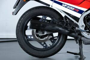 Bild 42/50 von Honda VF 500 F (1986)