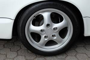 Afbeelding 49/59 van Porsche 911 Carrera 2 (1991)