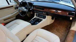 Imagen 34/91 de Jaguar XJ-SC V12 (1986)