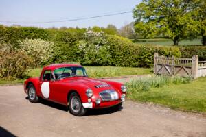 Image 8/50 de MG MGA 1500 (1957)