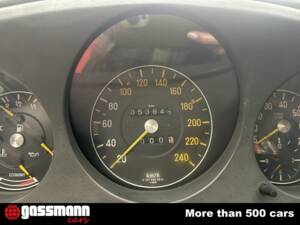 Immagine 11/15 di Mercedes-Benz 380 SLC (1981)