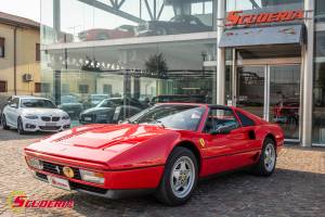 Image 2/49 of Ferrari 208 GTS Turbo (1989)