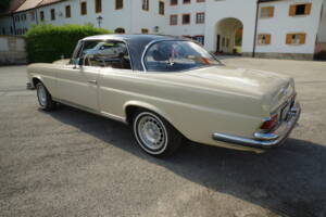Afbeelding 13/73 van Mercedes-Benz 280 SE (1969)