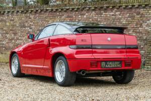 Image 2/50 de Alfa Romeo SZ (1991)