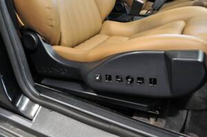 Obraz 27/34 pojazdu Alfa Romeo 164 3.0 24V Q4 (1996)