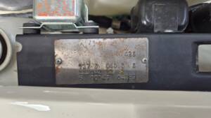 Image 54/60 of Mercedes-Benz 230 SL (1967)