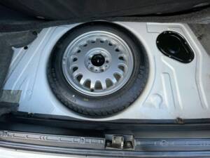 Image 45/55 of BMW 525ix (1993)