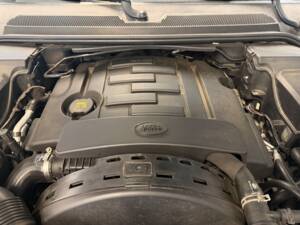 Bild 13/13 von Land Rover Discovery SDV6 (2011)